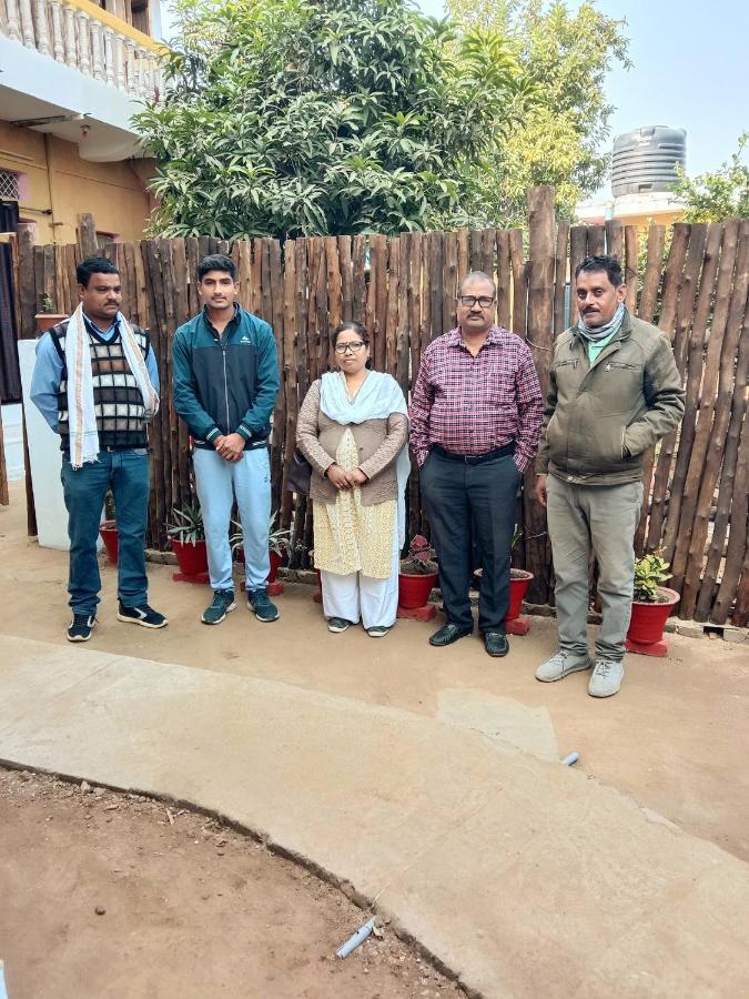 Sadhna Sadan Homestay Panna Madla Eksteriør billede