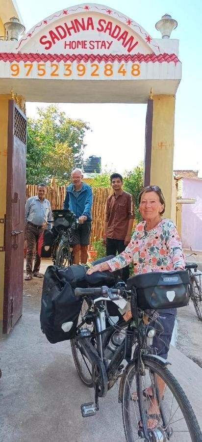 Sadhna Sadan Homestay Panna Madla Eksteriør billede