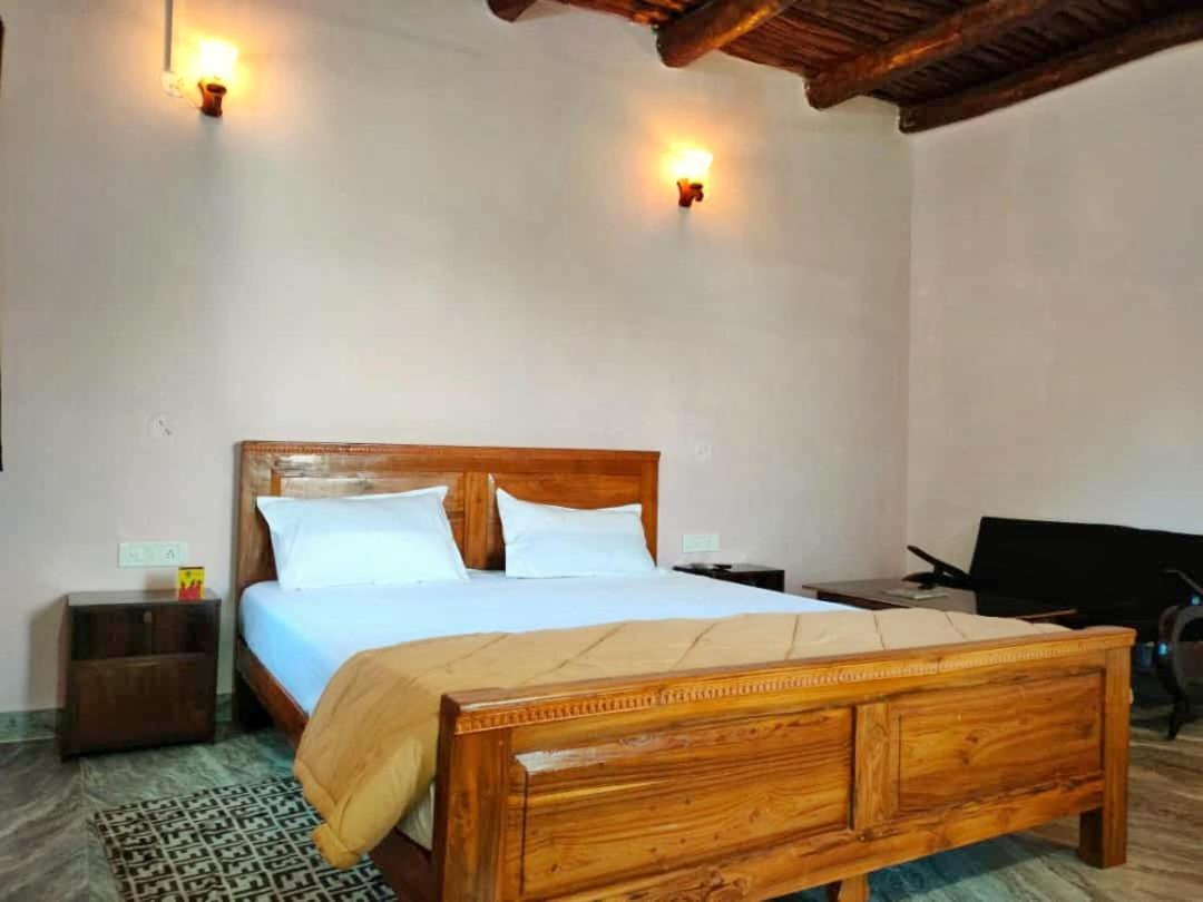 Sadhna Sadan Homestay Panna Madla Eksteriør billede