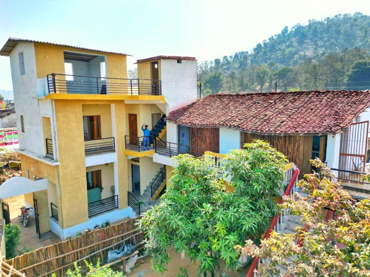 Sadhna Sadan Homestay Panna Madla Eksteriør billede