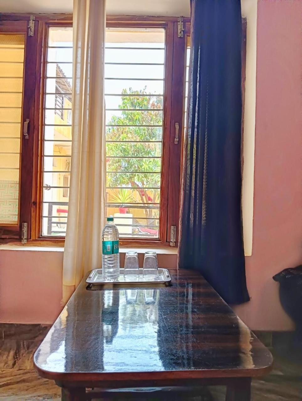Sadhna Sadan Homestay Panna Madla Eksteriør billede