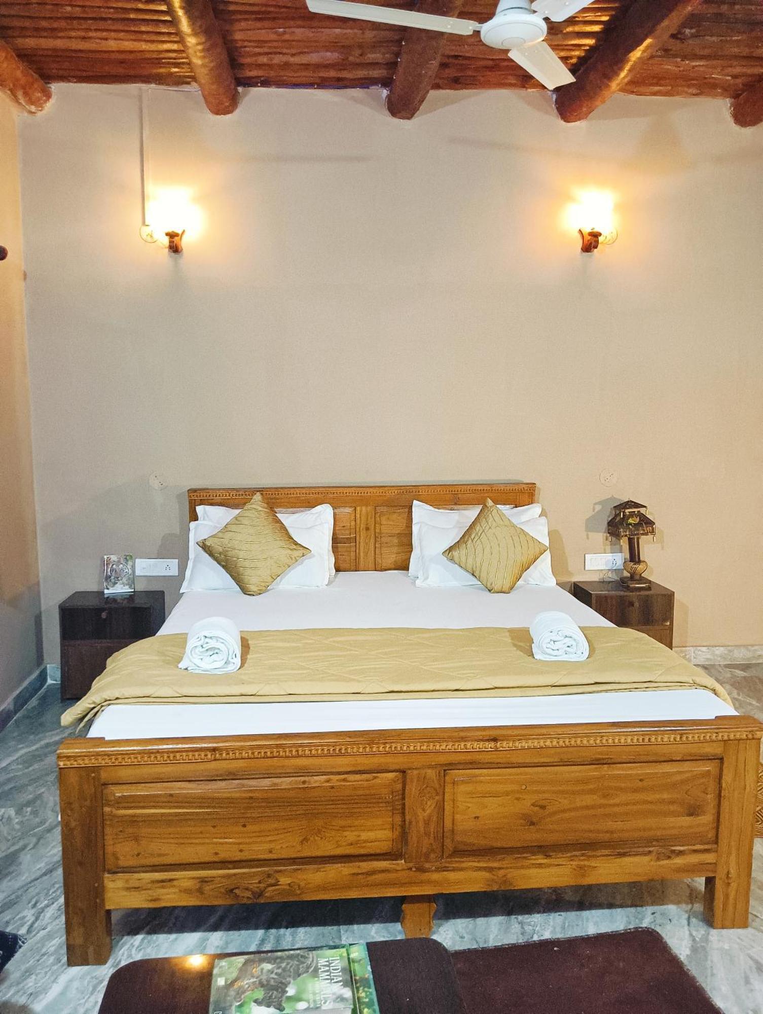 Sadhna Sadan Homestay Panna Madla Eksteriør billede